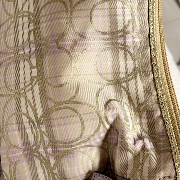 Hand bag - Picture 3 of 3